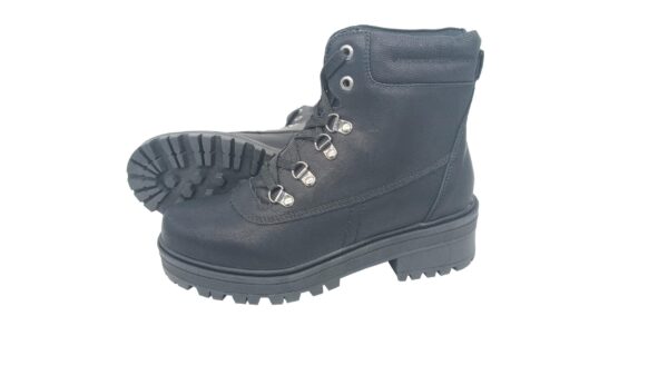 Bota Feminina Coturno Tratorado  Mooncity Preto - Image 3